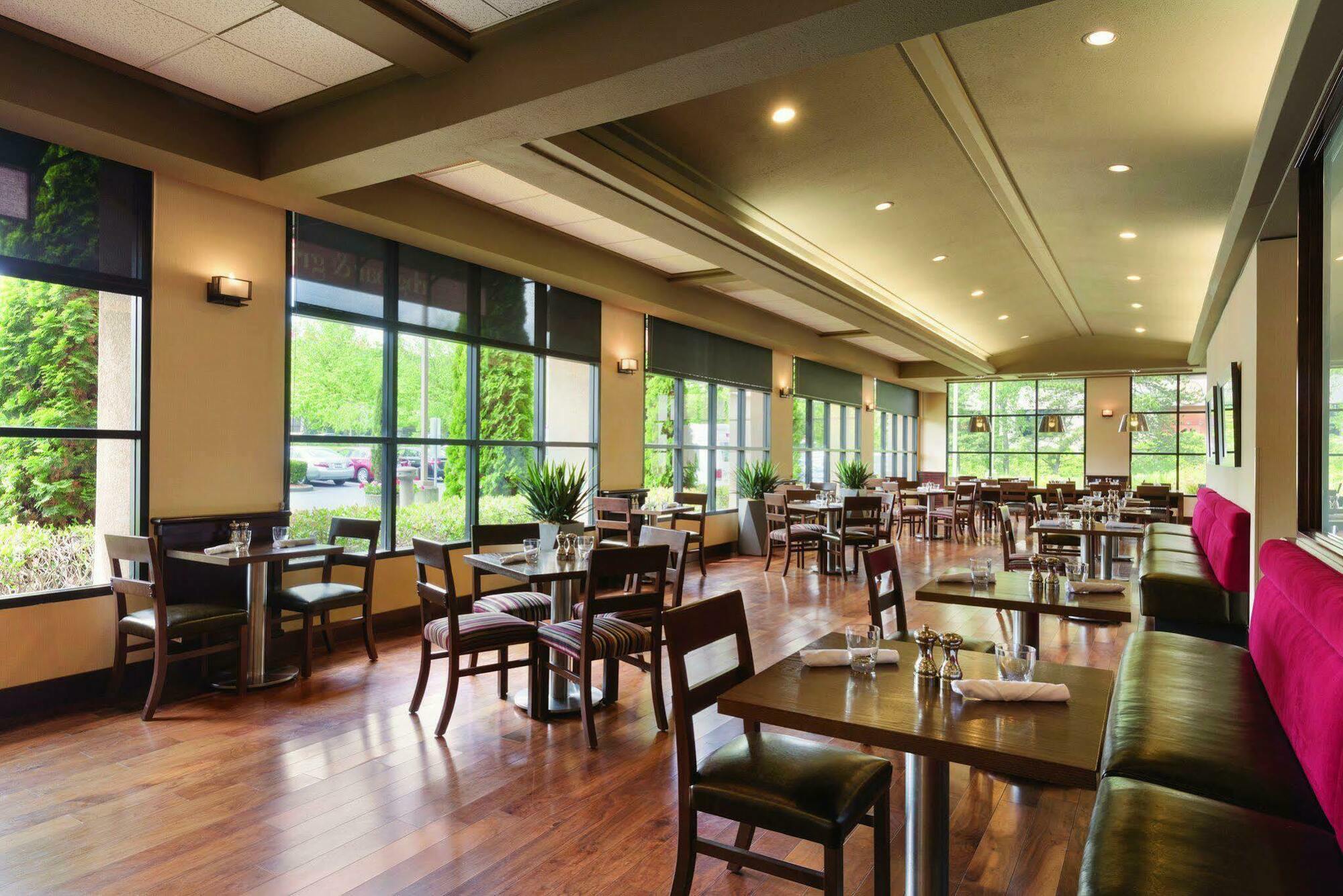 Radisson Hotel Seattle Airport SeaTac Ngoại thất bức ảnh